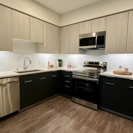 🍳 Your kitchen at Ballpark is where culinary creativity comes to life! With sleek modern appliances and ample space, it's perfect for whipping up everything from cozy meals to dinner parties. Ready to see it in action? Get in touch to schedule your tour today! 🏠 Instagram post from @ballparkrenoapts on December 16, 2024 00:00:00am
